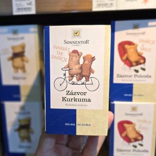 Spojením dvou siláků, zázvoru a kurkumy, vznikla temperamentní směs, která je mnohostranným pomocníkem především v...